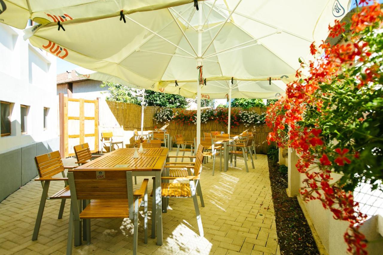 Casa Del Sole Hotel Alba Iulia Exterior foto